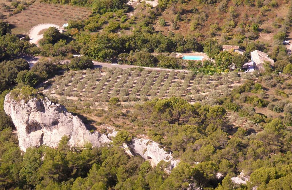Bastide De La Lezardiere Fontaine-de-Vaucluse Luaran gambar